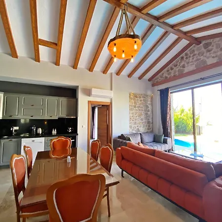 Tlos Yali 3+1 Villa, Oezel Havuzlu, 빌라 *